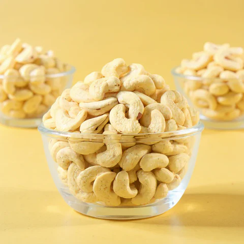 Cashew Nuts by Etoluo Global Nig Ltd