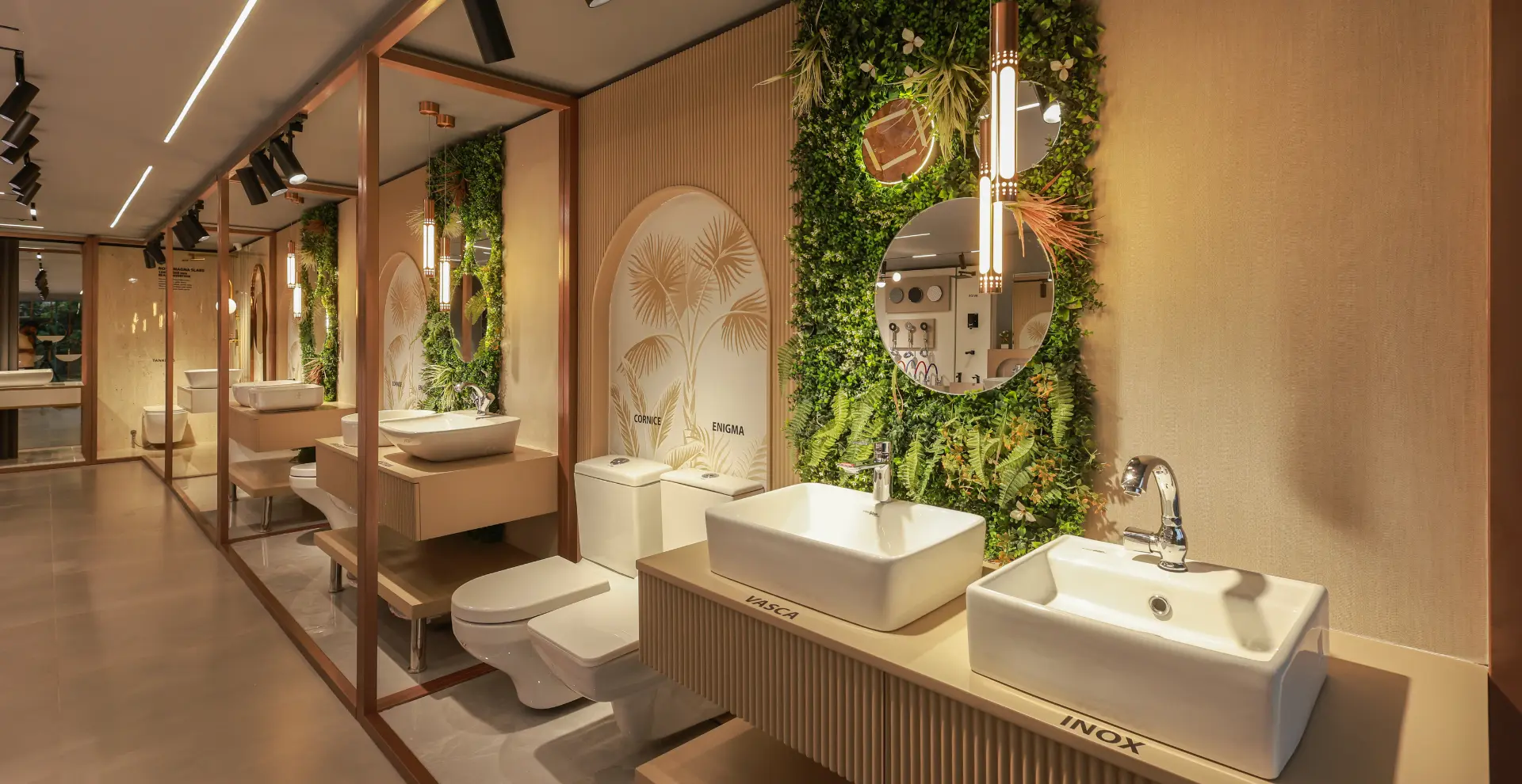 Sanitary Ware by UNI-World Exim Trading